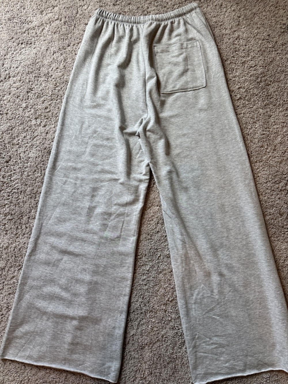 NWT Offline by Aerie Wide Leg Light Grey Sweatpants Size Medium - Picture 5 of 5